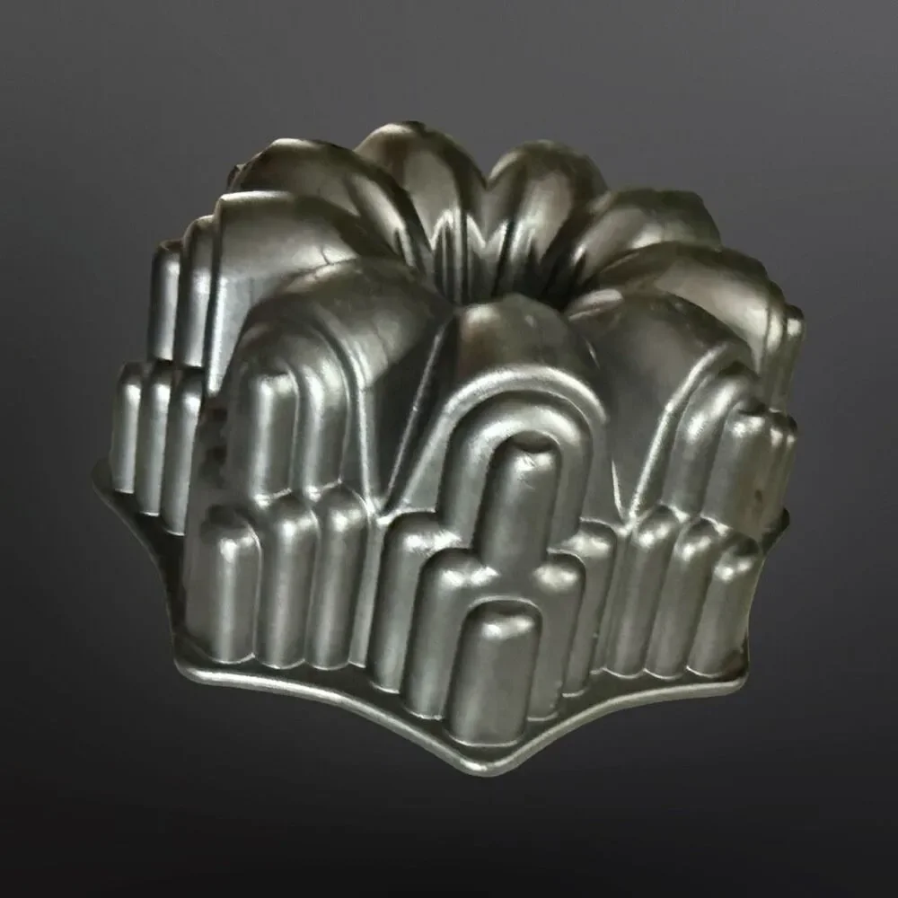 Martha Stewart Cast Aluminum Cathedral Bundt 10 Cup Bundt Pan Cast Non-Stick